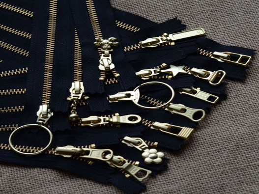 服饰拉链商标分类属于第几类-拉链商标注册属于哪一类？