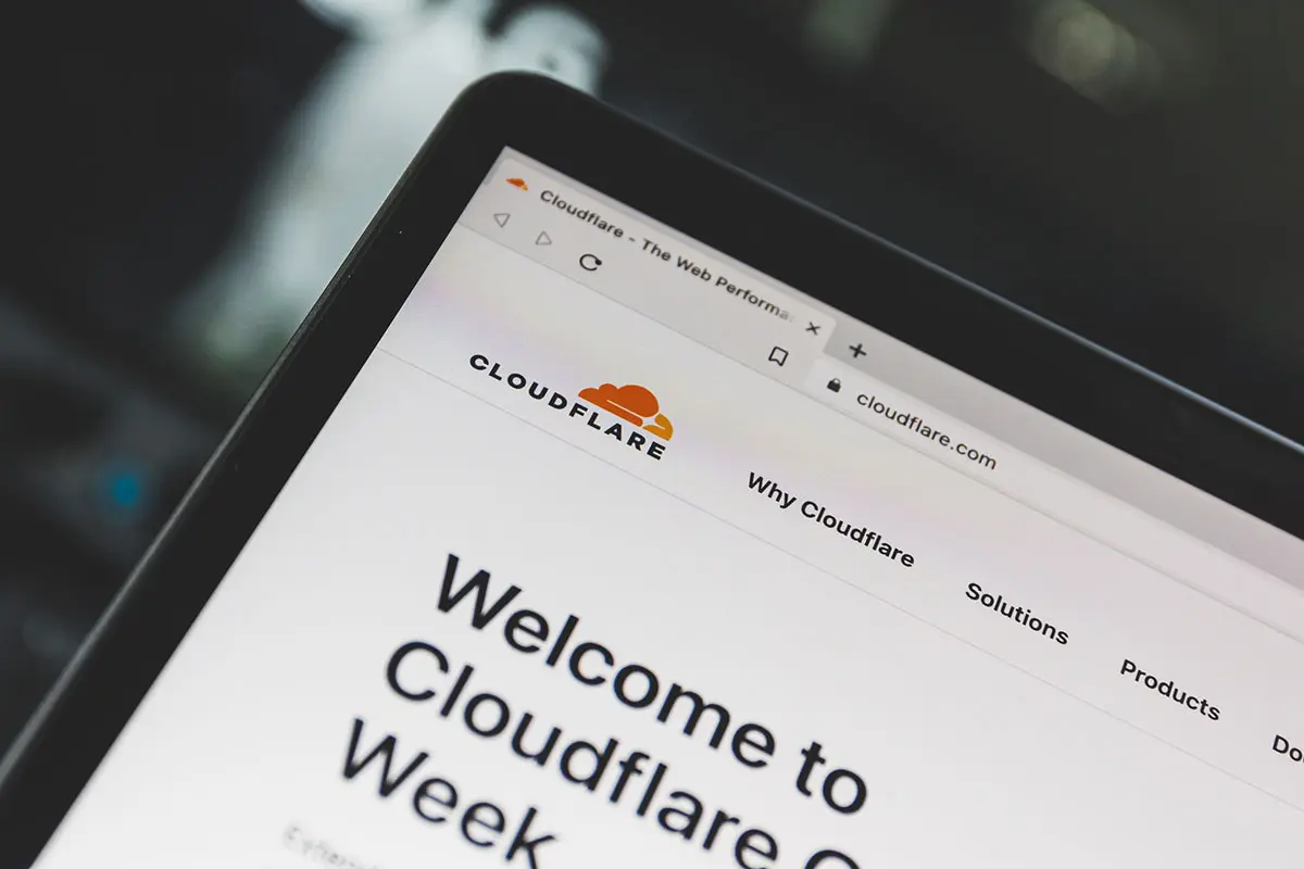 Cloudflare网页应用程序防火墙-云平台标志设计公司