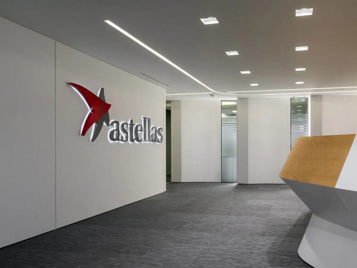 Astellas日本安斯泰来制药-处方药企业logo设计公司