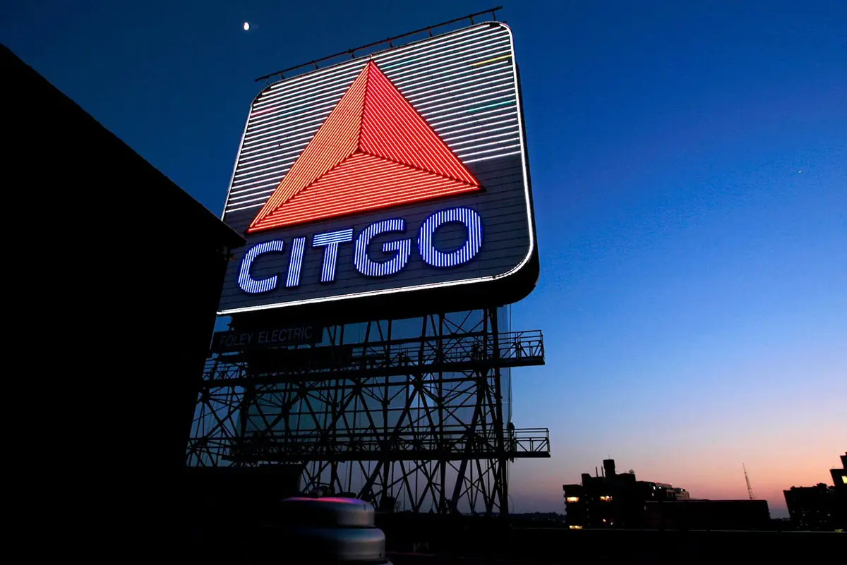 Citgo雪铁戈石油-立体空间感logo设计公司