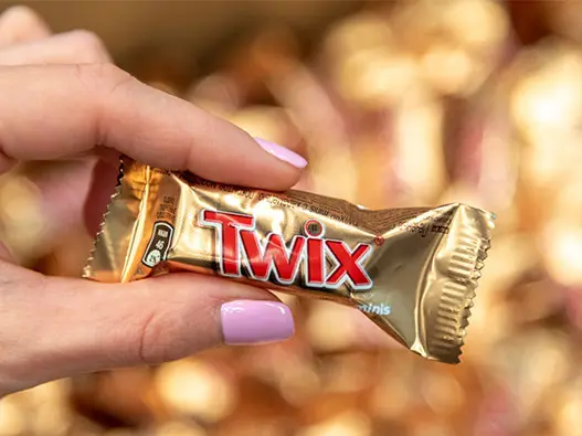 Twix特威斯巧克力棒logo设计含义及玛氏公司旗下品牌介绍 
