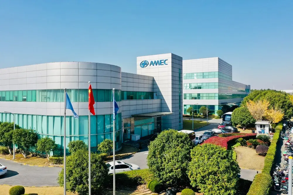 AMEC中微半导体设备标志设计含义及刻蚀产品品牌logo设计理念