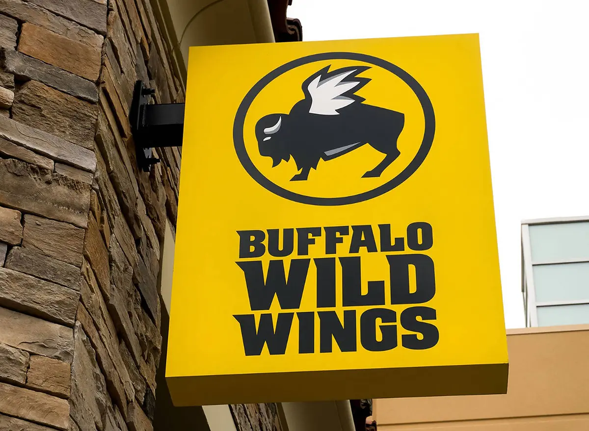 Buffalo Wild Wings美国连锁鸡翅餐厅-野牛logo设计