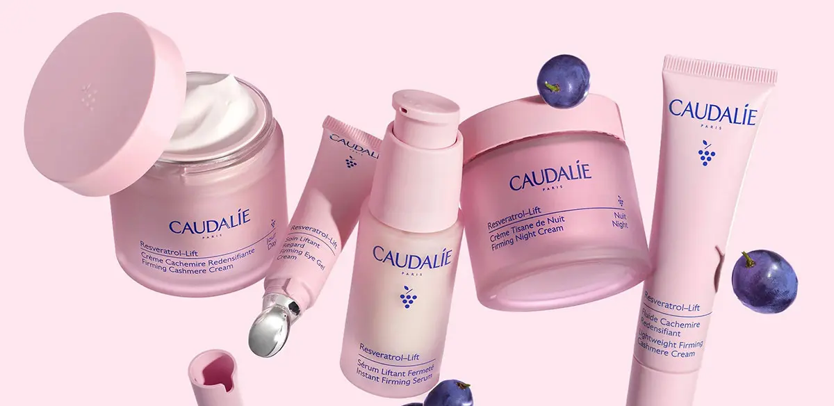 Caudalie法国欧缇丽化妆品-衬线字体logo设计