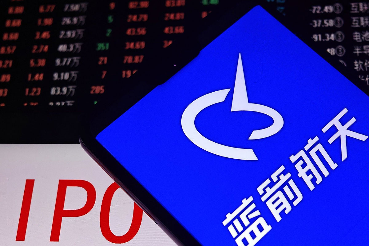 蓝箭航天标志设计案例：蓝色箭头诠释商业航天梦想