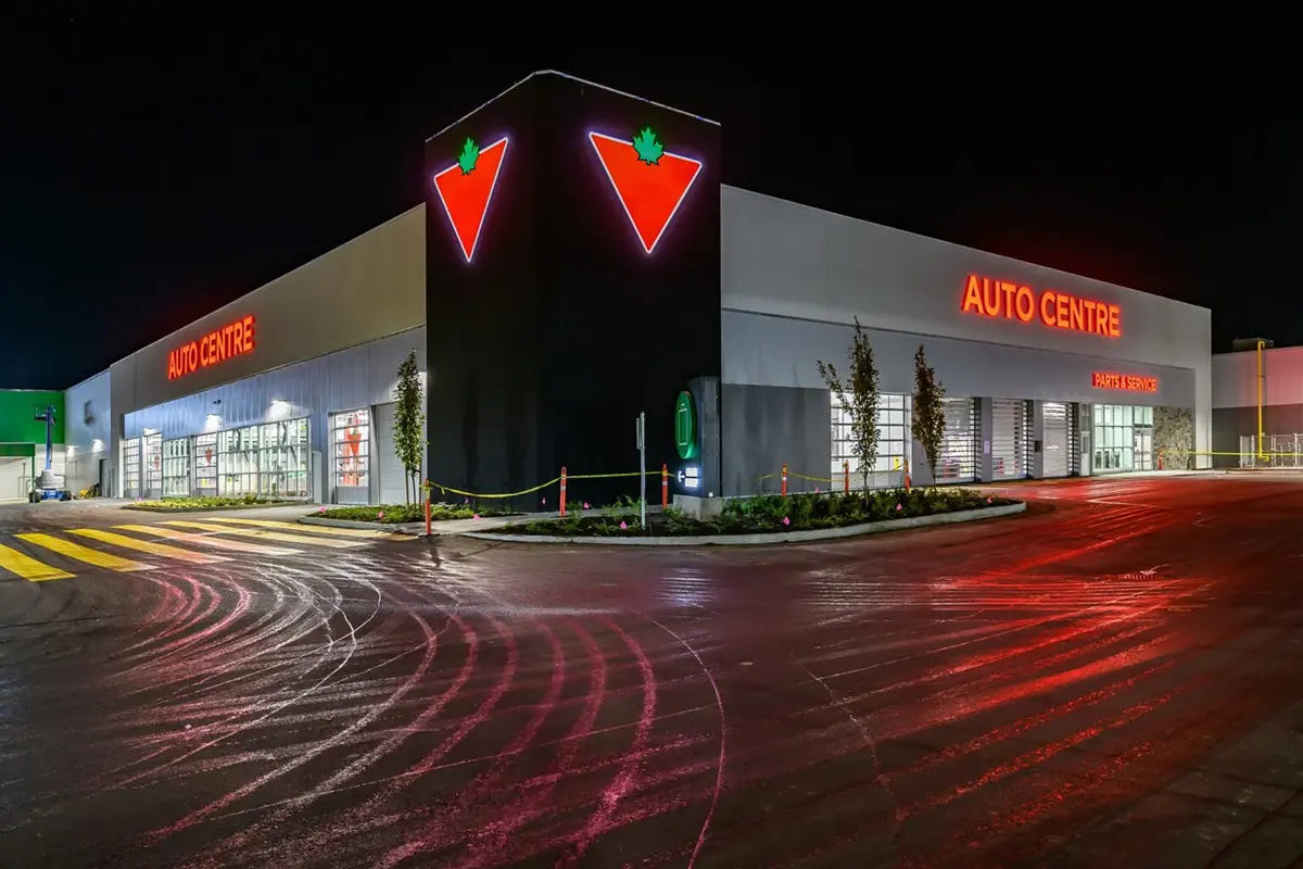 Canadian Tire专卖店-轮胎logo设计公司