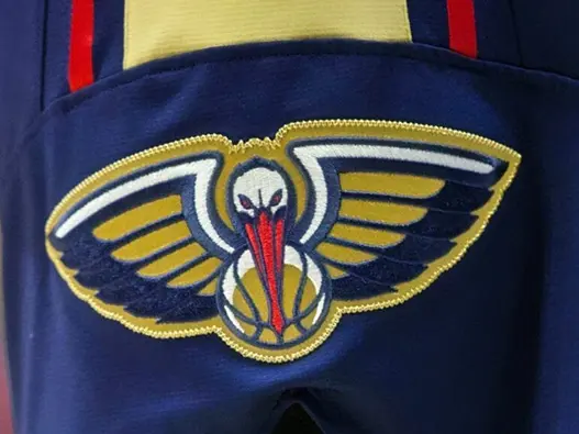New Orleans Pelicans新奥尔良鹈鹕队标志设计含义及篮球队logo设计理念