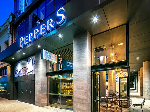 Peppers珮璞酒店logo设计含义及公寓品牌设计理念